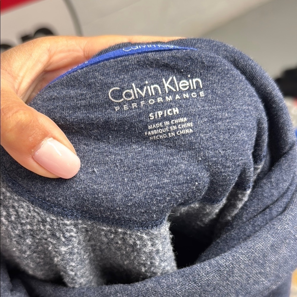 Calvin Klein Performance hoodie - Picture 2 of 6